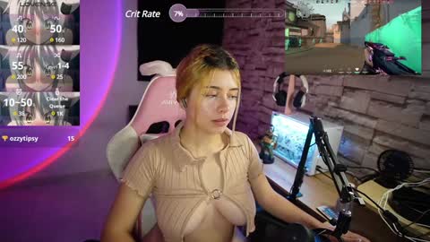 Snapshot of _celeste_xx chatting on January 24, 8:32 pm _celeste_xx online show from January 24, 8:32 pm