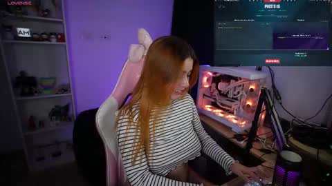 Snapshot of _celeste_xx chatting on October 1, 8:41 pm _celeste_xx online show from October 1, 8:41 pm