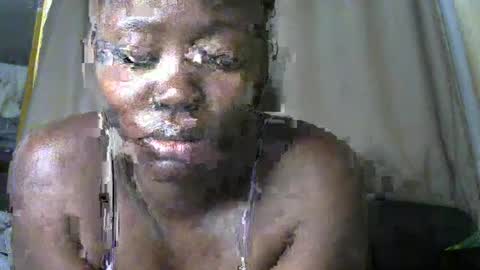 bubbly ass online show from July 4, 7:23 am