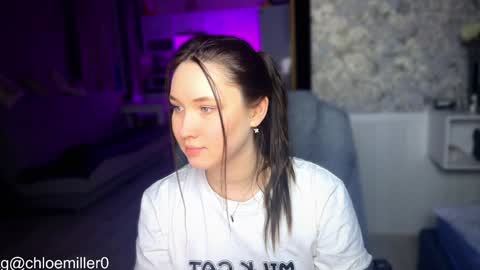 Snapshot of _chloe_miller_ chatting on February 1, 1:55 am _chloe_miller_ online show from February 1, 1:55 am