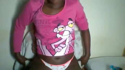 clara online show from February 15, 10:33 am