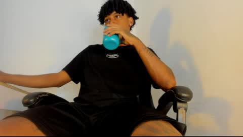 _cockpromise_ online show from April 2, 9:44 pm