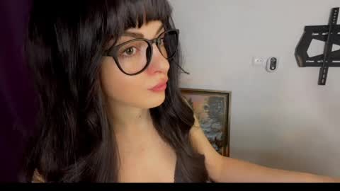 D online show from April 29, 3:22 am