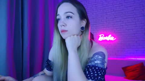 Nica online show from November 16, 10:39 am