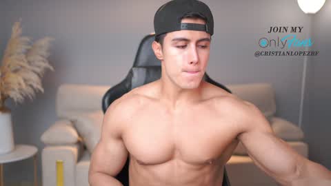 Snapshot of _cristianlopez chatting on December 6, 7:50 pm 50 OFF TODAY onlyfans cristianlopezbf online show from December 6, 7:50 pm