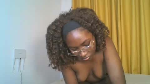 Snapshot of _cutestephanie chatting on September 25, 2:29 am STEPH online show from September 25, 2:29 am
