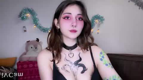 Snapshot of _devilbaby chatting on January 11, 4:46 pm Kate online show from January 11, 4:46 pm