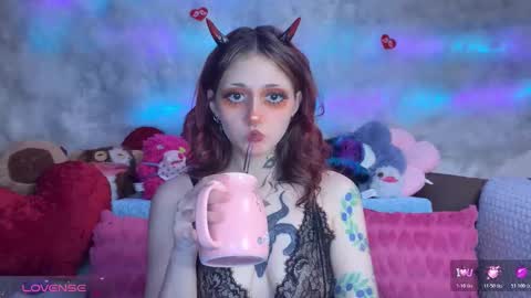 Kate online show from February 7, 8:34 pm