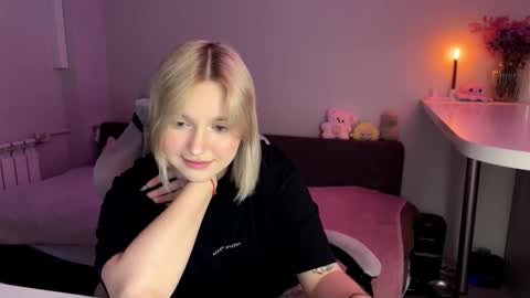 Snapshot of _dewpoint_ chatting on November 1, 3:44 pm Ri online show from November 1, 3:44 pm