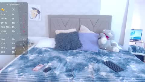 _diana_black online show from December 15, 12:12 pm