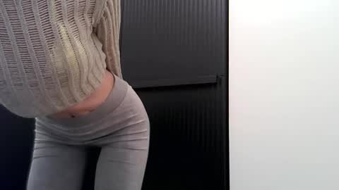 Snapshot of _domnatermsi chatting on March 5, 8:00 pm _domnatermsi online show from March 5, 8:00 pm