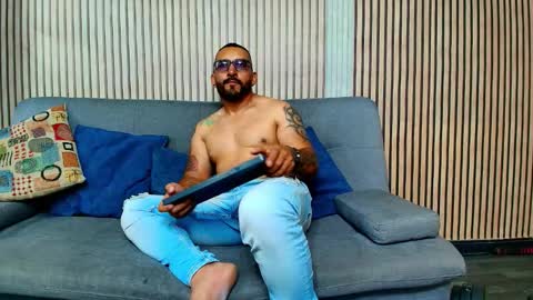 Dylan Santos online show from March 21, 10:46 pm