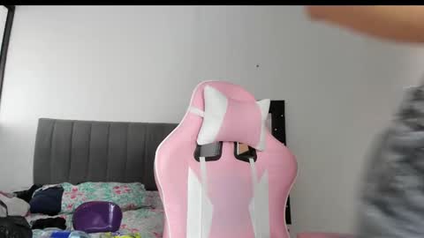 Snapshot of _elektrah chatting on February 15, 9:37 pm _elektrah online show from February 15, 9:37 pm