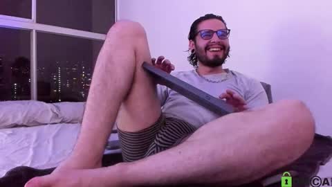  -         online show from November 27, 12:18 am