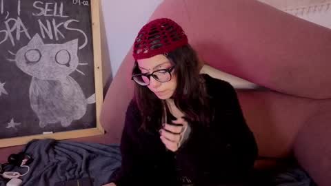 Gaia online show from April 6, 4:46 am