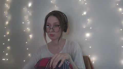 Hannaolotl online show from December 5, 10:14 am