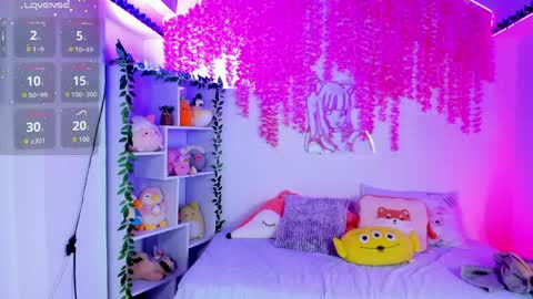 Hanna Botero online show from March 30, 7:25 pm