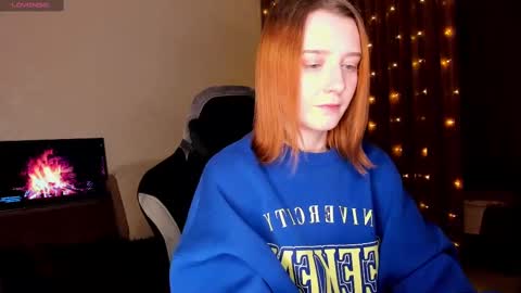 _hey_scarlett_ online show from February 20, 7:41 pm