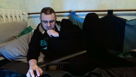 Snapshot of _horny___boy_ chatting on December 28, 9:30 pm Manuel online show from December 28, 9:30 pm
