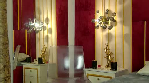 _hot_neighbour online show from September 15, 4:47 am