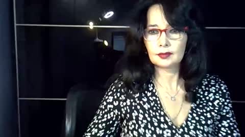 _imany_ online show from February 26, 2:09 pm