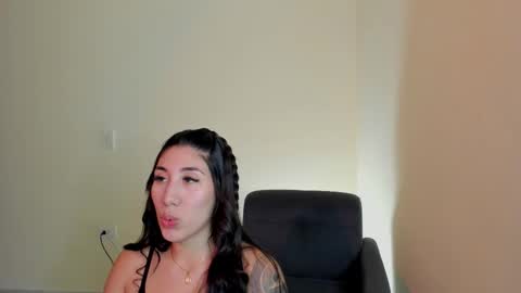 Snapshot of _isabella99_ chatting on October 9, 6:41 am Isabella online show from October 9, 6:41 am