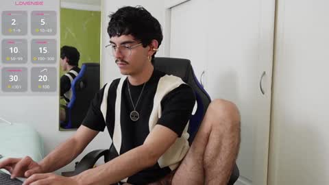 James online show from December 3, 4:20 am