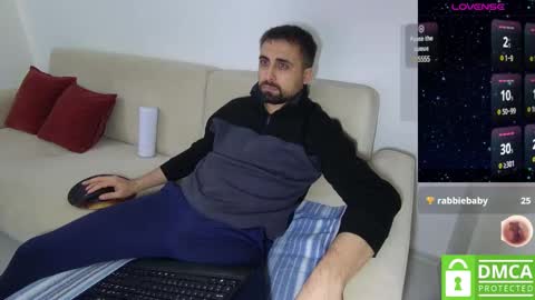 _jeem_ online show from February 3, 8:13 pm