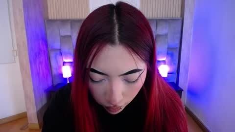 Snapshot of _johana18 chatting on September 11, 3:02 pm Mia online show from September 11, 3:02 pm