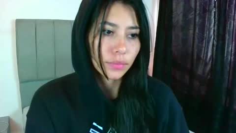 Snapshot of _joy_iva chatting on December 1, 7:38 pm joy online show from December 1, 7:38 pm