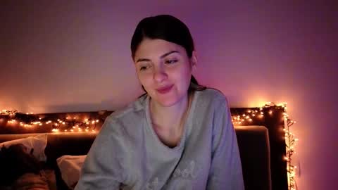 _just_a_simple_girl online show from February 2, 3:20 pm