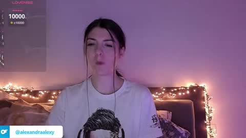 _just_a_simple_girl online show from November 28, 3:19 pm