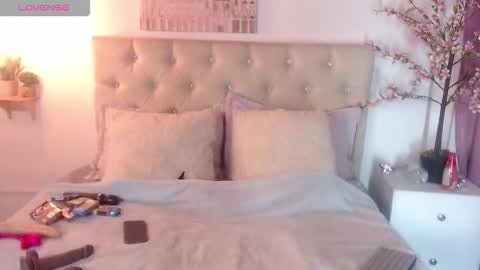 kathy online show from November 3, 6:42 pm