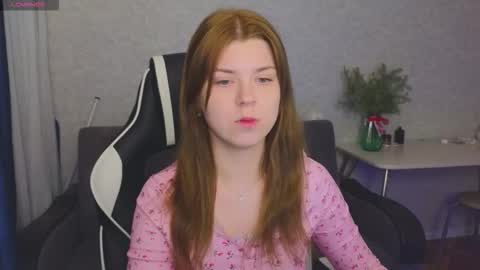 Molly   Emily online show from December 17, 11:11 pm