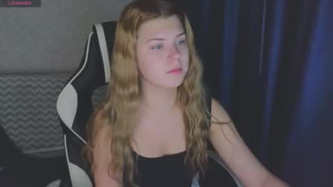 Molly   Emily online show from September 21, 2:32 pm