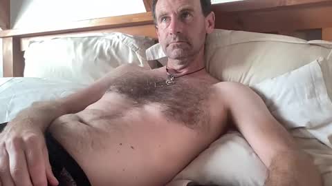 Kiwi online show from February 2, 8:05 pm