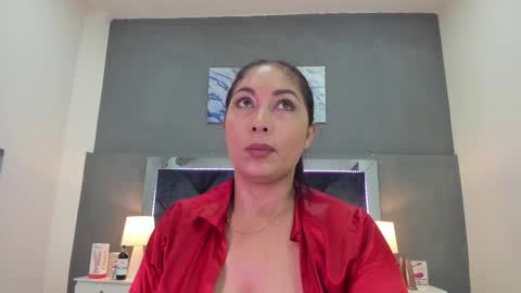 Lauralove online show from January 9, 10:26 pm