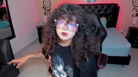 Liily online show from February 23, 5:53 am