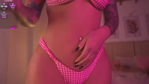 Snapshot of _lissana_scott chatting on October 3, 11:02 pm Lissana online show from October 3, 11:02 pm