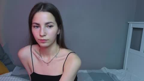 Snapshot of _little_butterfly_ chatting on September 27, 3:10 pm Emma online show from September 27, 3:10 pm