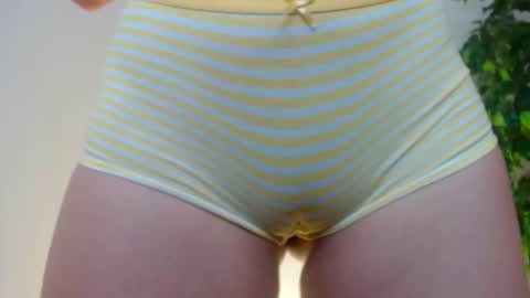 Mila  online show from December 5, 8:02 am