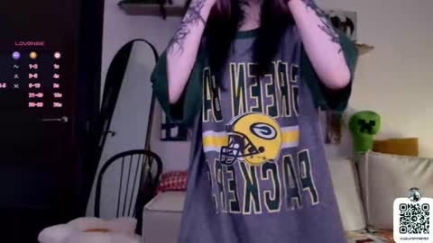 Lolly online show from September 13, 1:13 pm