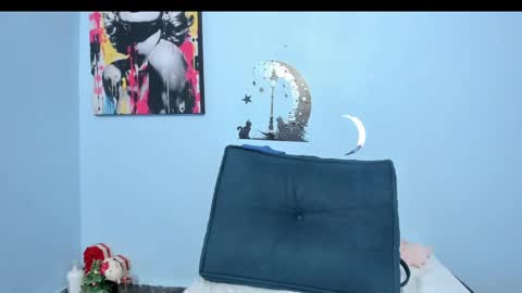  luna  sweet  online show from April 7, 4:47 am