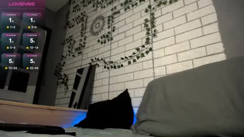 Anna online show from February 5, 8:07 am