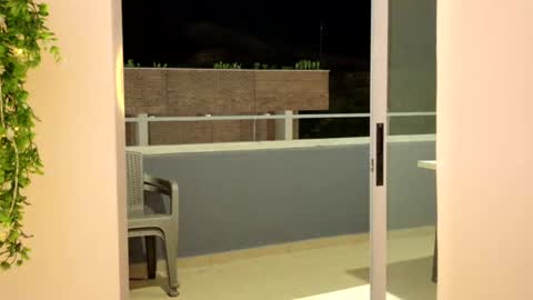 _lustyles_ online show from May 23, 12:06 am