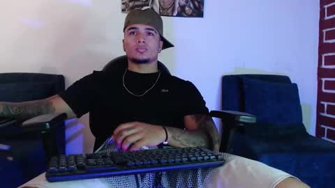 STIVEN online show from February 25, 12:58 am