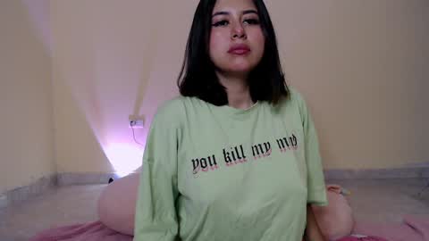 Snapshot of _maiahairy_ chatting on January 24, 11:48 am Maia online show from January 24, 11:48 am