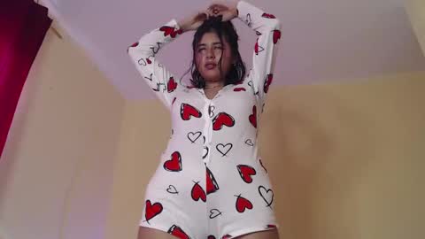 Snapshot of _maiahairy_ chatting on February 27, 1:49 pm Maia online show from February 27, 1:49 pm