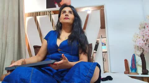 Snapshot of _marcela__ chatting on September 29, 1:10 pm _marcela__ online show from September 29, 1:10 pm