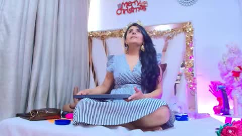 _marcela__ online show from December 3, 1:12 pm